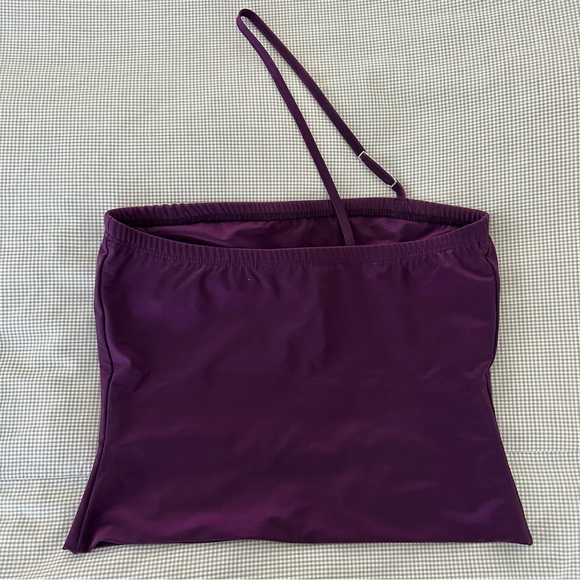 Lot of 4 Bebe/Guess Collection Tops! - Picture 14 of 14